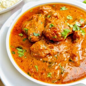 CHICKEN CURRY